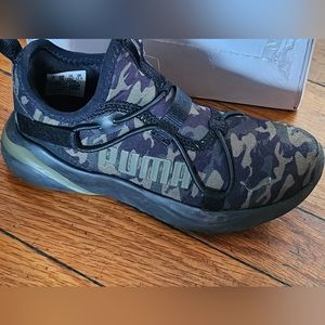 Boys camo puma sneakers